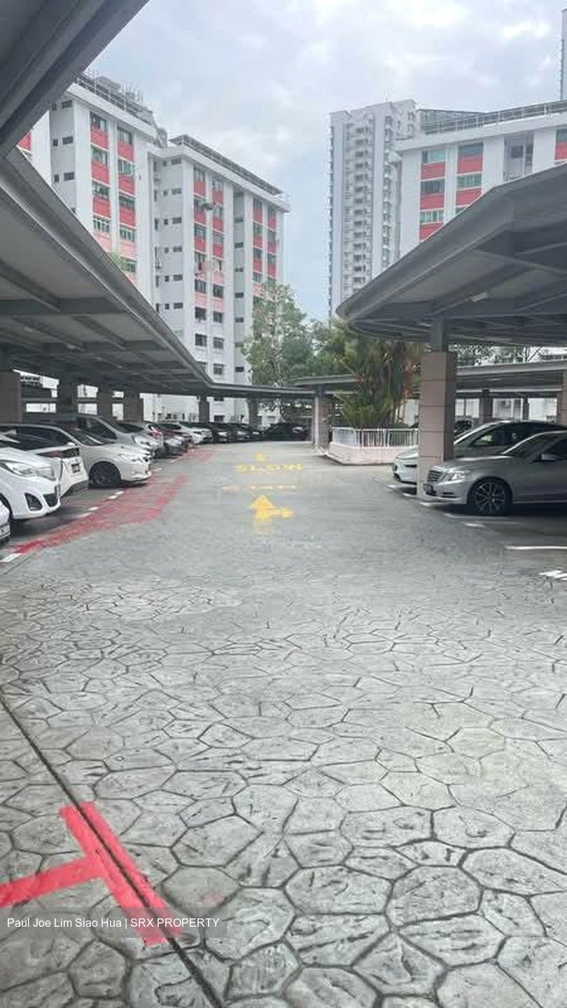 Clementi Meadows (D5), Shop House #561768981